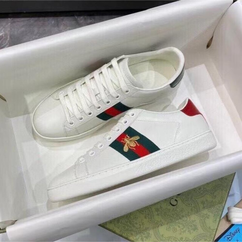 Bee Sneakers main image 1